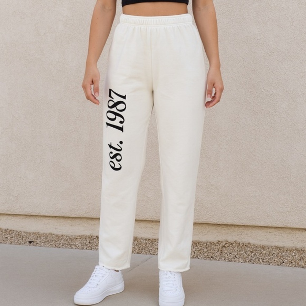 The Mayfair group est. 1987 ivory raw hem sweat pants